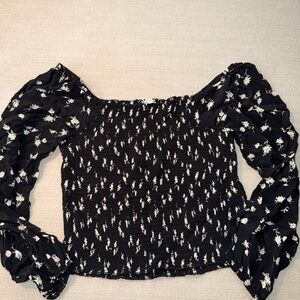 American Eagle Outfitters Black and White Floral Blouse